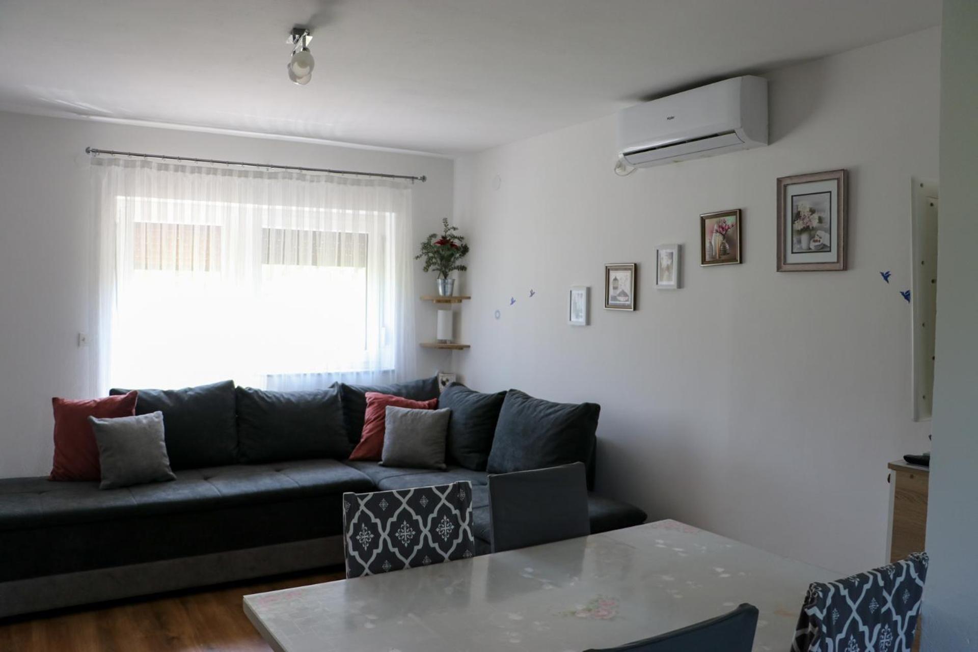 Apartment Filomena Smoljanac Esterno foto
